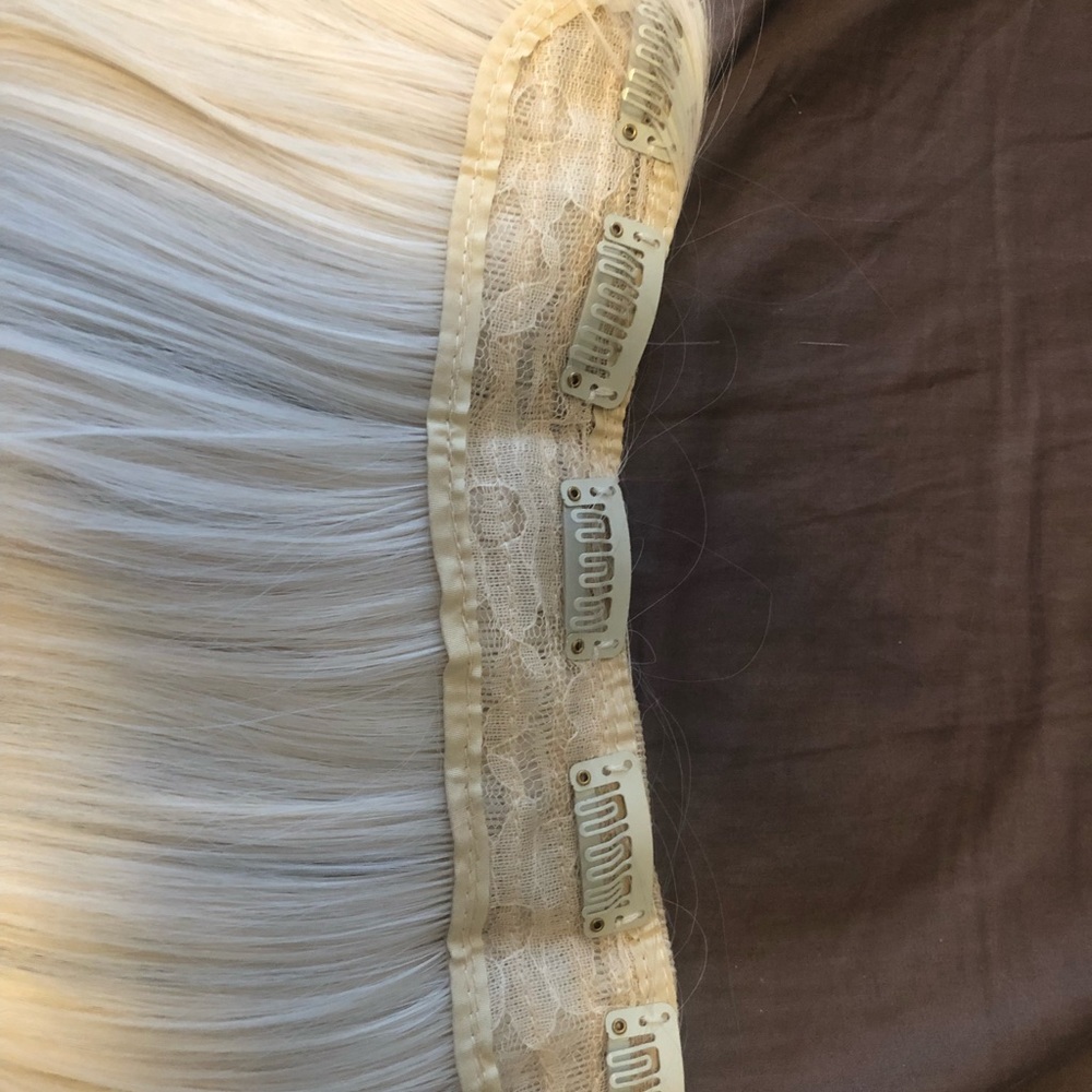 Clip in hair extension